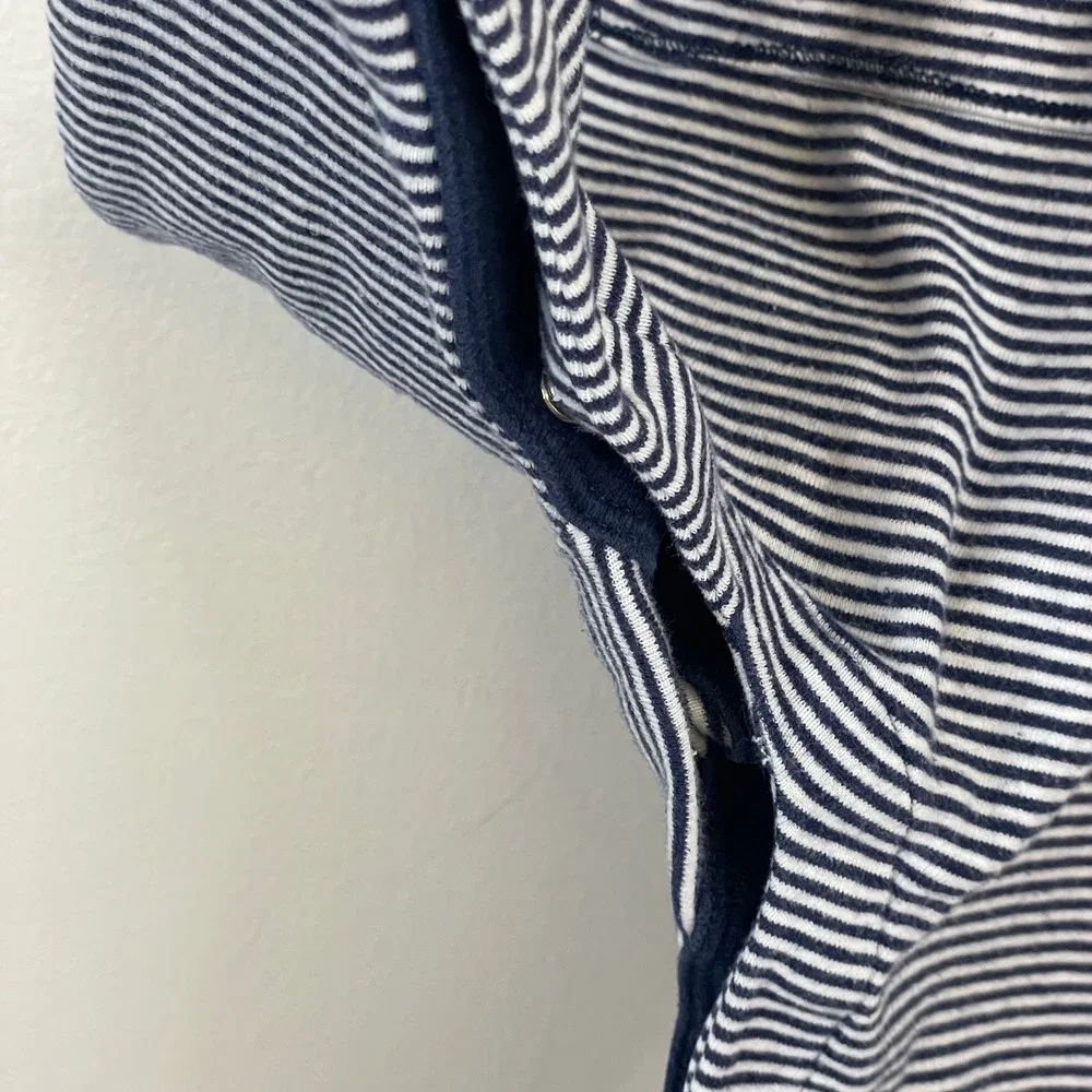 Baby Gap Sleeper Embroidered Bear Preppy 6-12M Blue Striped One Piece Pajamas